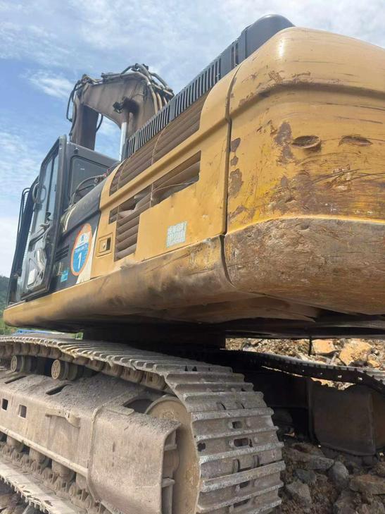 Buy Caterpillar 336E Used Excavator / 1
