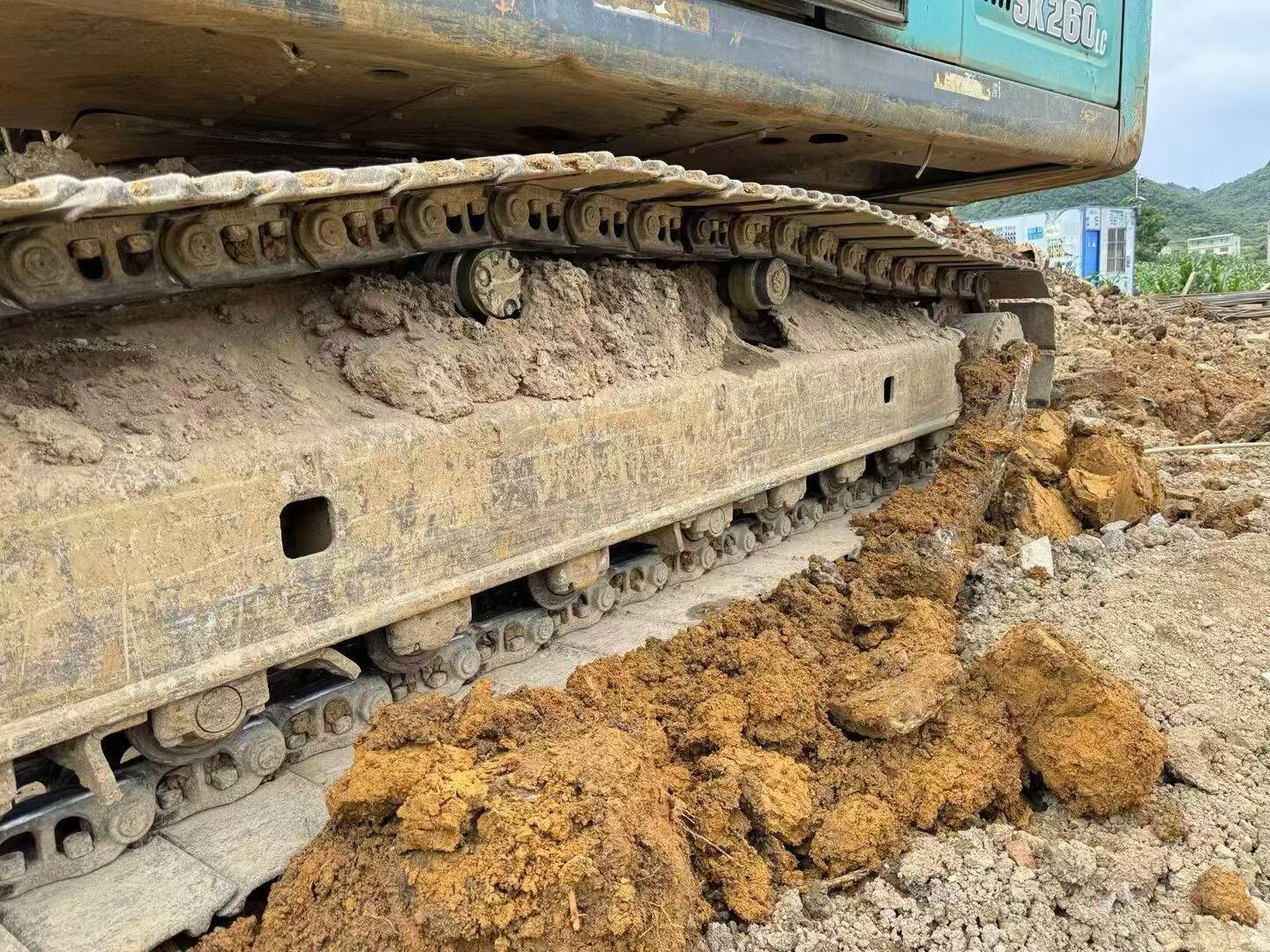 Buy Kobelco SK260LC-8 Used Excavator / 6