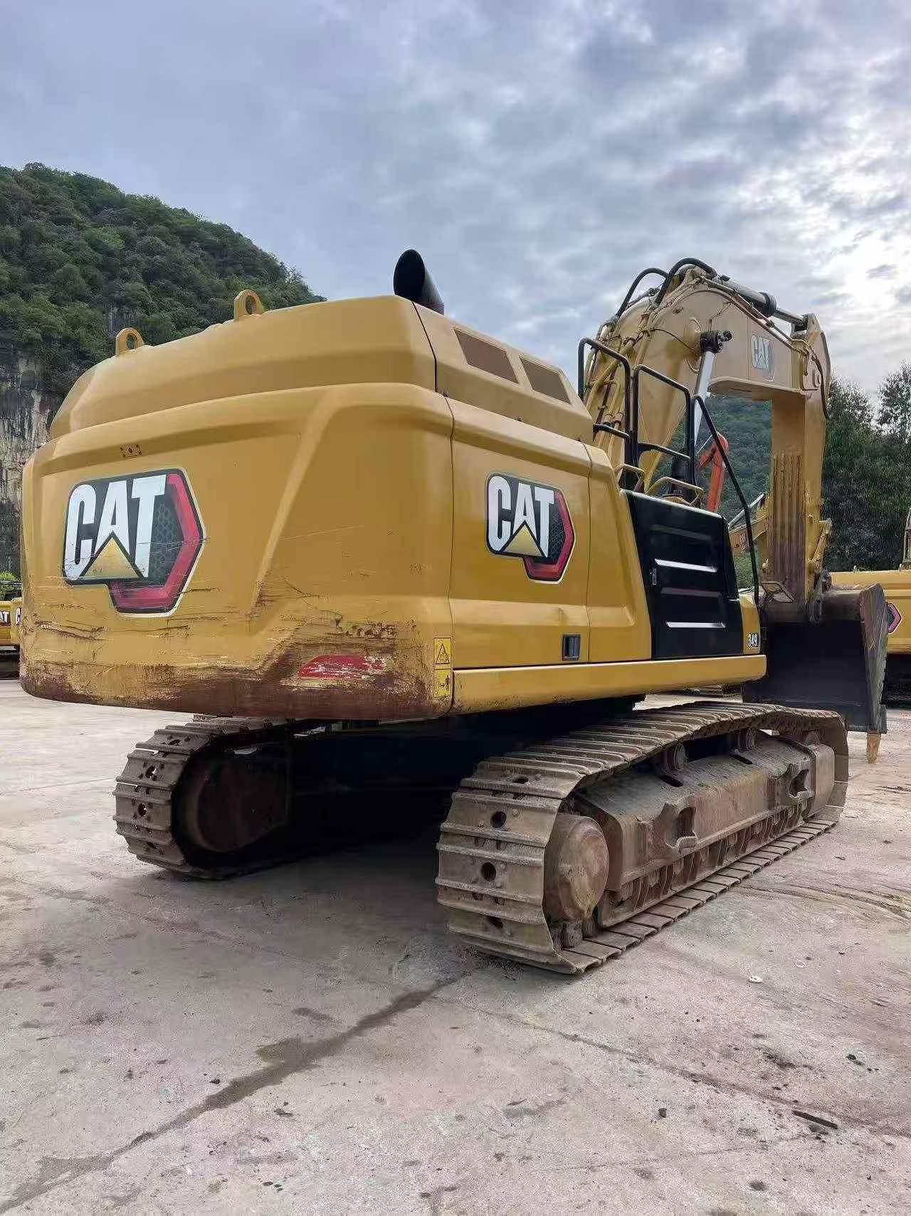 Buy Caterpillar 349E Used Excavator / 2