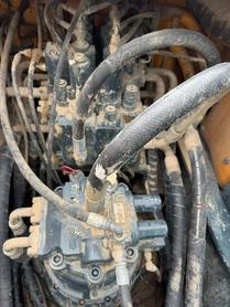 Buy Hyundai R225-7 Used Excavator / 8 Buy Hyundai R225-7 Used Excavator / 8