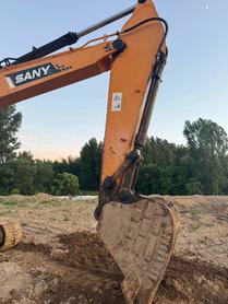 Buy Sany SY235C-8 Used Excavator / 4 Buy Sany SY235C-8 Used Excavator / 4