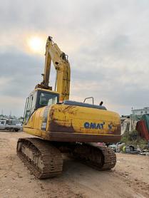 Buy Komatsu PC200-7 Used Excavator / 2 Buy Komatsu PC200-7 Used Excavator / 2
