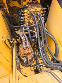 Buy Komatsu PC130-7 Used Excavator / 6 Buy Komatsu PC130-7 Used Excavator / 6