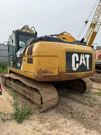 Buy Caterpillar 323 Used Excavator / 2 Buy Caterpillar 323 Used Excavator / 2