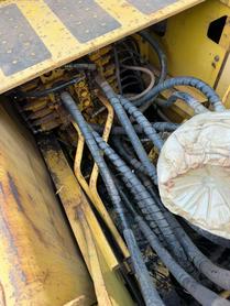 Buy Komatsu PC240-6 Used Excavator / 8 Buy Komatsu PC240-6 Used Excavator / 8