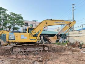 Buy Komatsu PC200-8N1 Used Excavator / 2 Buy Komatsu PC200-8N1 Used Excavator / 2