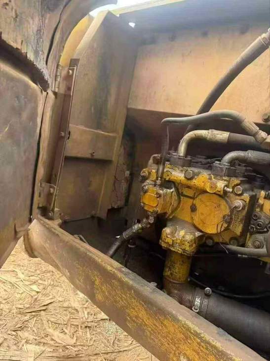 Buy Caterpillar 320D Used Excavator / 1