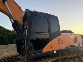 Buy Sany SY235C-8 Used Excavator / 6 Buy Sany SY235C-8 Used Excavator / 6