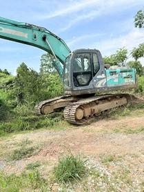 Buy Kobelco SK210 Used Excavator / 4 Buy Kobelco SK210 Used Excavator / 4