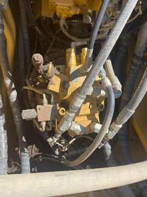Buy Caterpillar 345B Used Excavator / 4 Buy Caterpillar 345B Used Excavator / 4