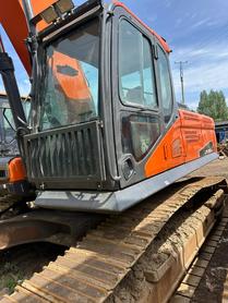 Buy Doosan DX380 Used Excavator / 9 Buy Doosan DX380 Used Excavator / 9