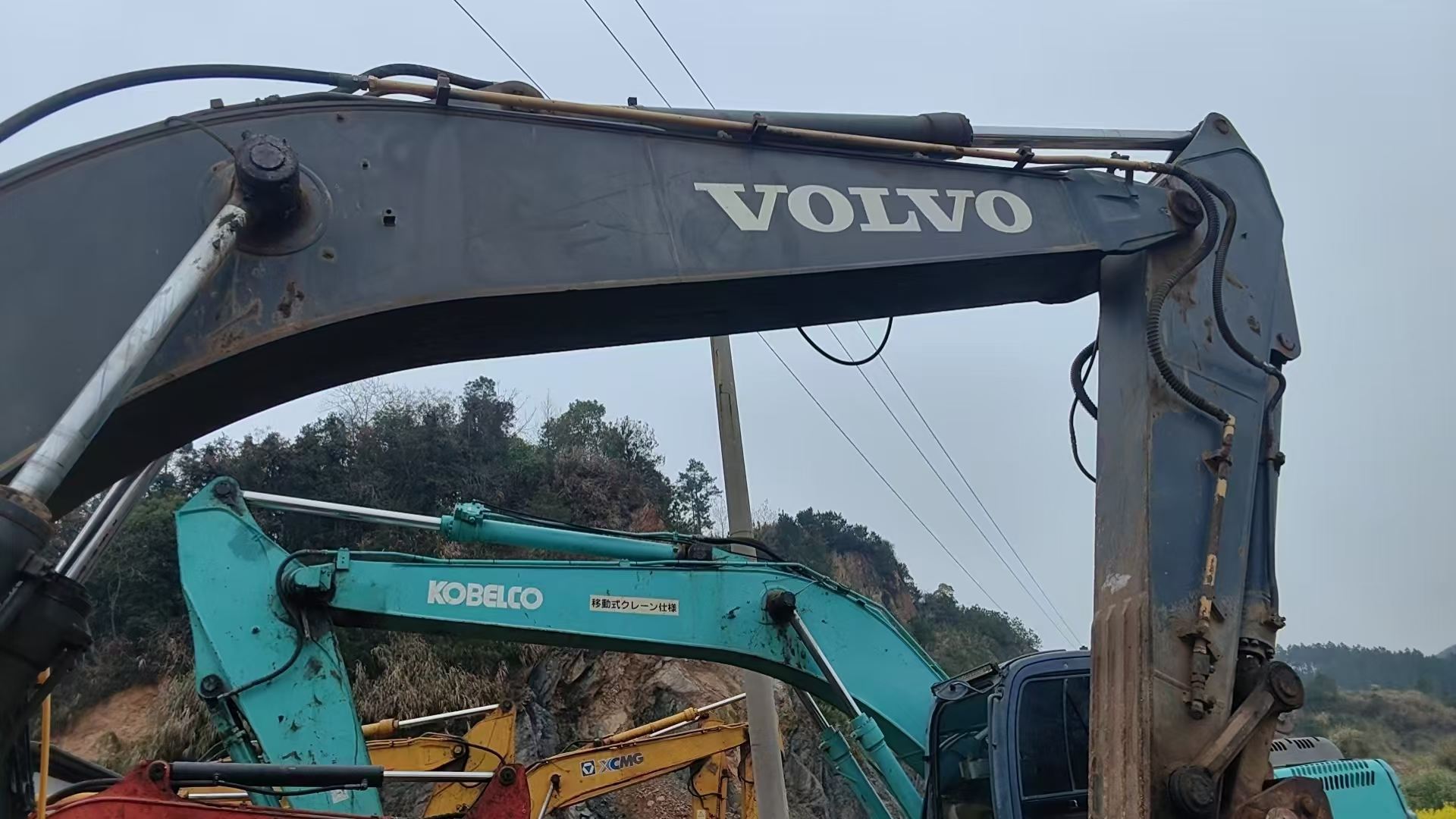 Buy Volvo EC210B Used Excavator / 5