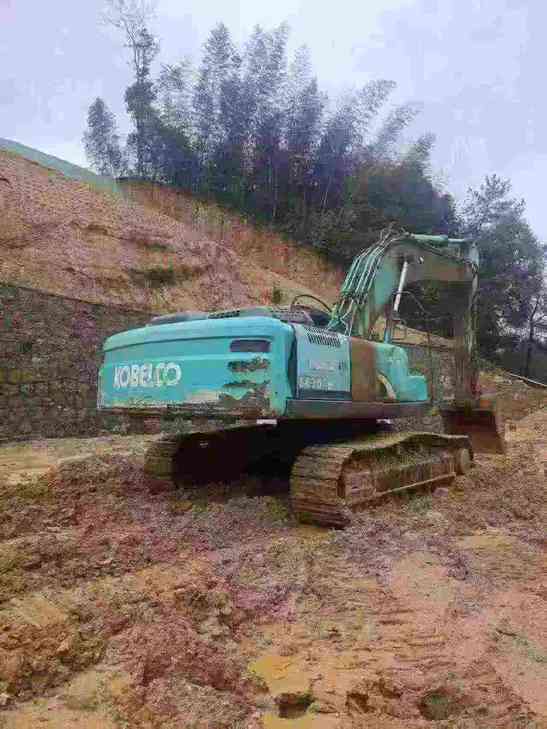 Buy Kobelco SK330 Used Excavator / 1