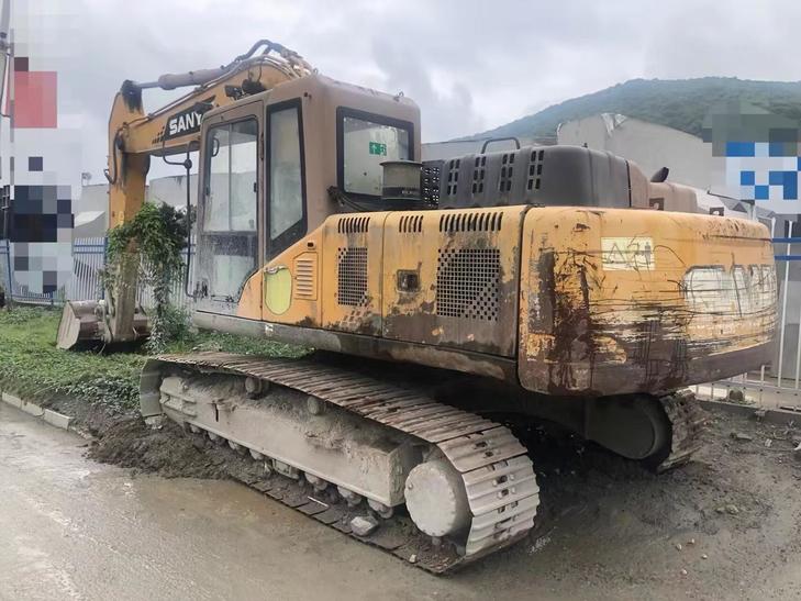 Buy Sany SY215C-8 Used Excavator / 1