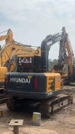 Buy Hyundai R80G Used Excavator / 3 Buy Hyundai R80G Used Excavator / 3
