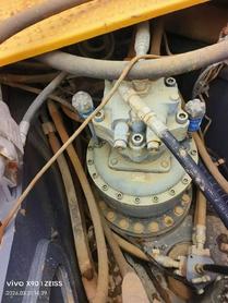 Buy JohnDeere E400LC Used Excavator / 3 Buy JohnDeere E400LC Used Excavator / 3