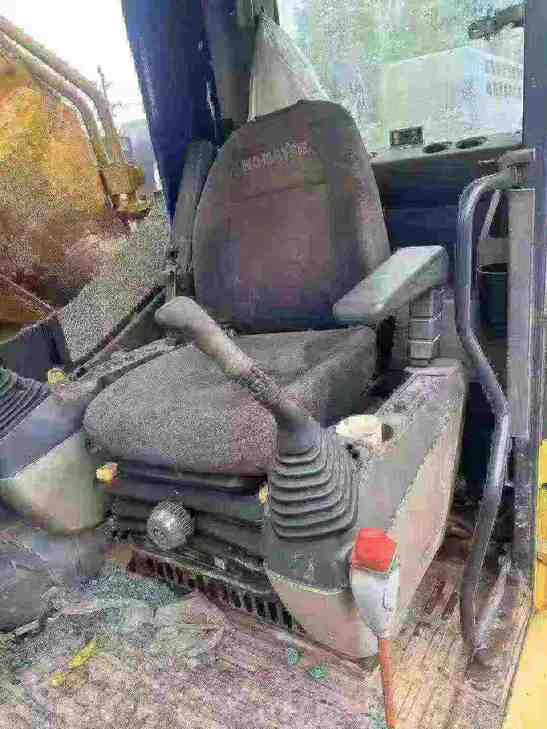 Buy Komatsu PC450-8 Used Excavator / 1