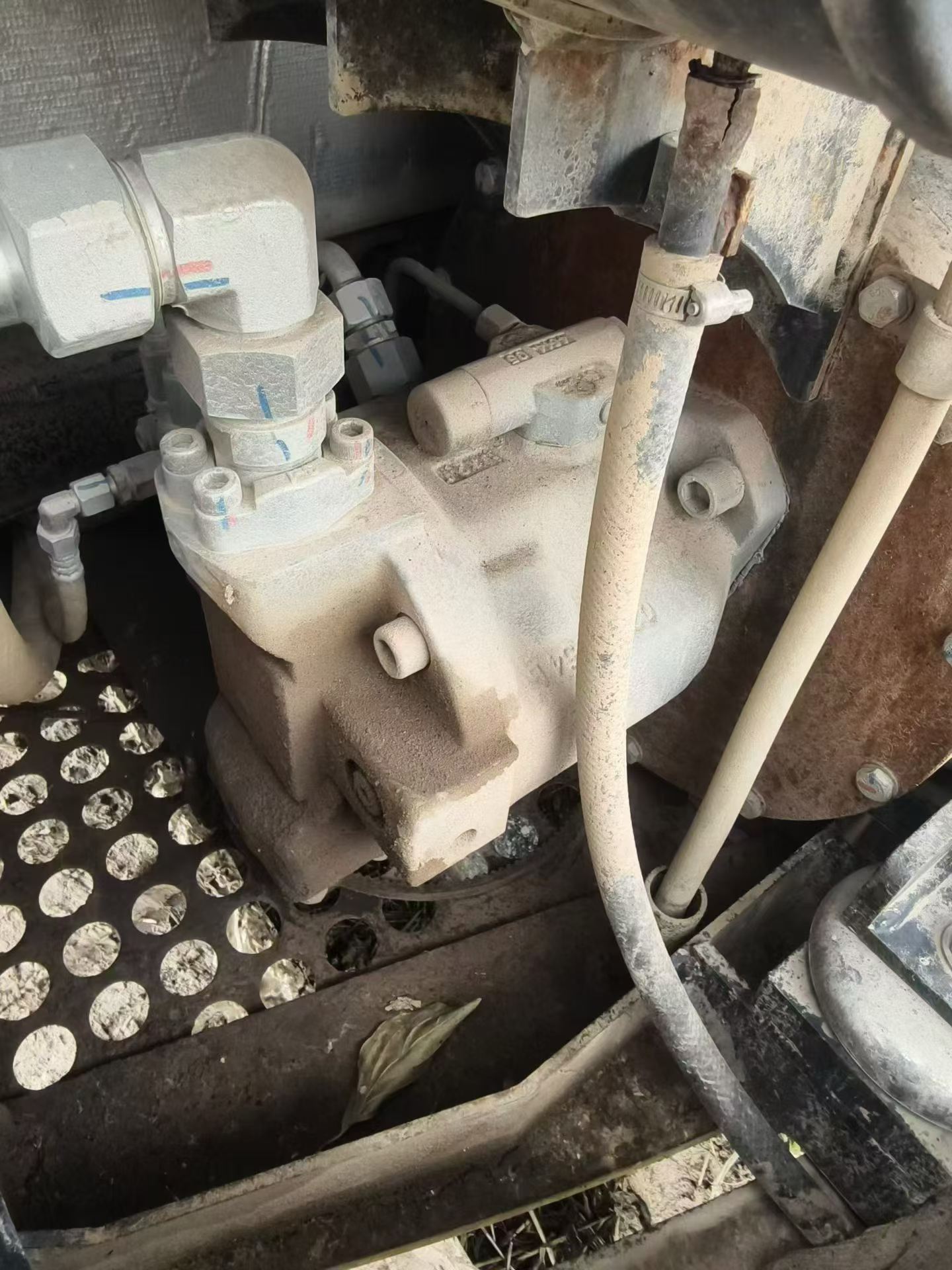 Buy Sany SY60 Used Excavator / 5