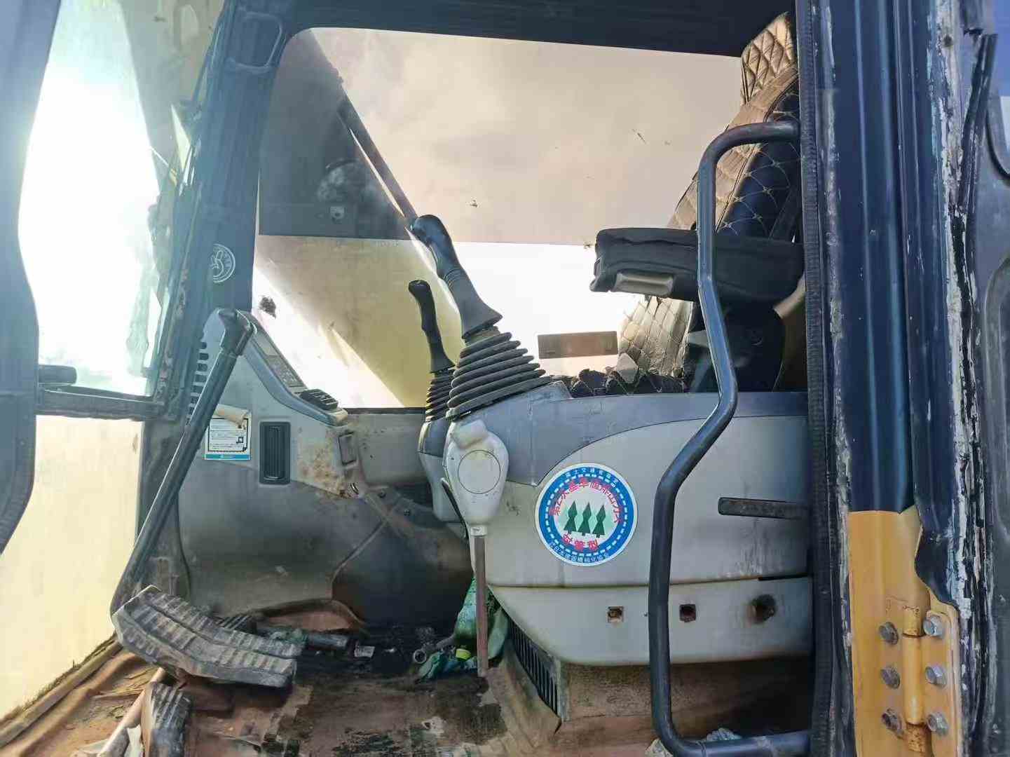 Buy Komatsu PC130-7 Used Excavator / 6