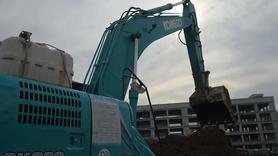 Buy Kobelco SK260LC-8 Used Excavator / 3 Buy Kobelco SK260LC-8 Used Excavator / 3