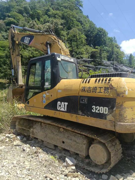 Buy Caterpillar 320D Used Excavator / 1