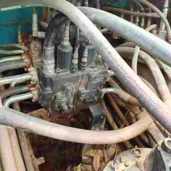 Buy Kobelco SK350-8 Used Excavator / 1