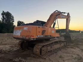 Buy Sany SY235C-8 Used Excavator / 2 Buy Sany SY235C-8 Used Excavator / 2