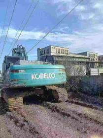 Buy Kobelco SK260 Used Excavator / 4 Buy Kobelco SK260 Used Excavator / 4