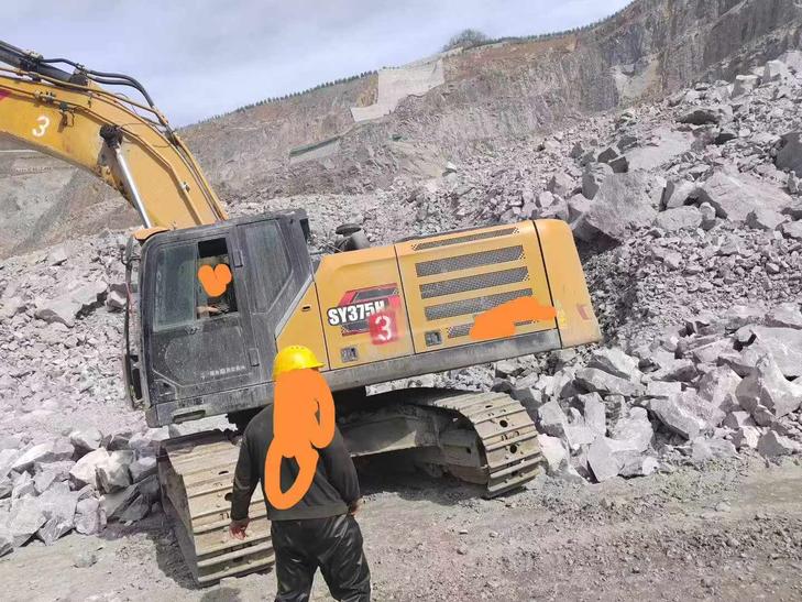Buy Sany SY375H Used Excavator / 1