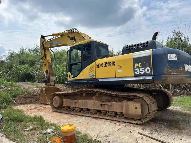 Buy Komatsu PC350-7EO Used Excavator / 1