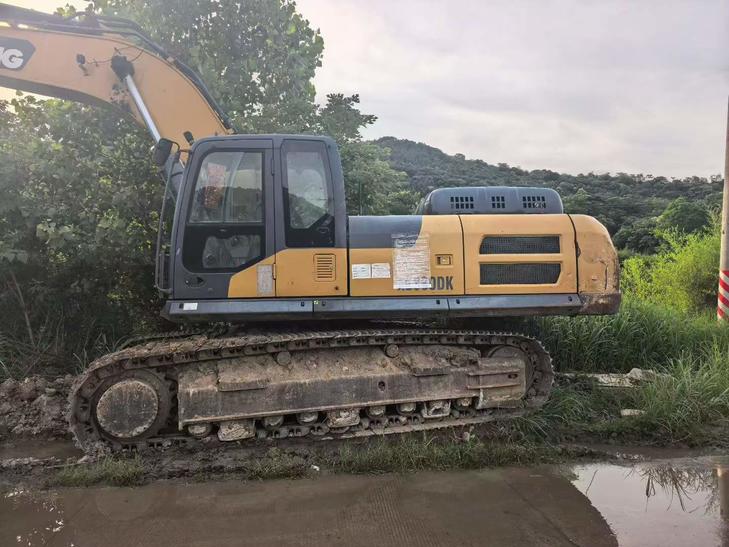 Buy XCMG XE380K Used Excavator / 1