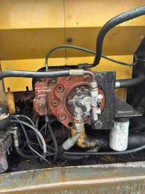Buy Hyundai R225-7 Used Excavator / 8 Buy Hyundai R225-7 Used Excavator / 8
