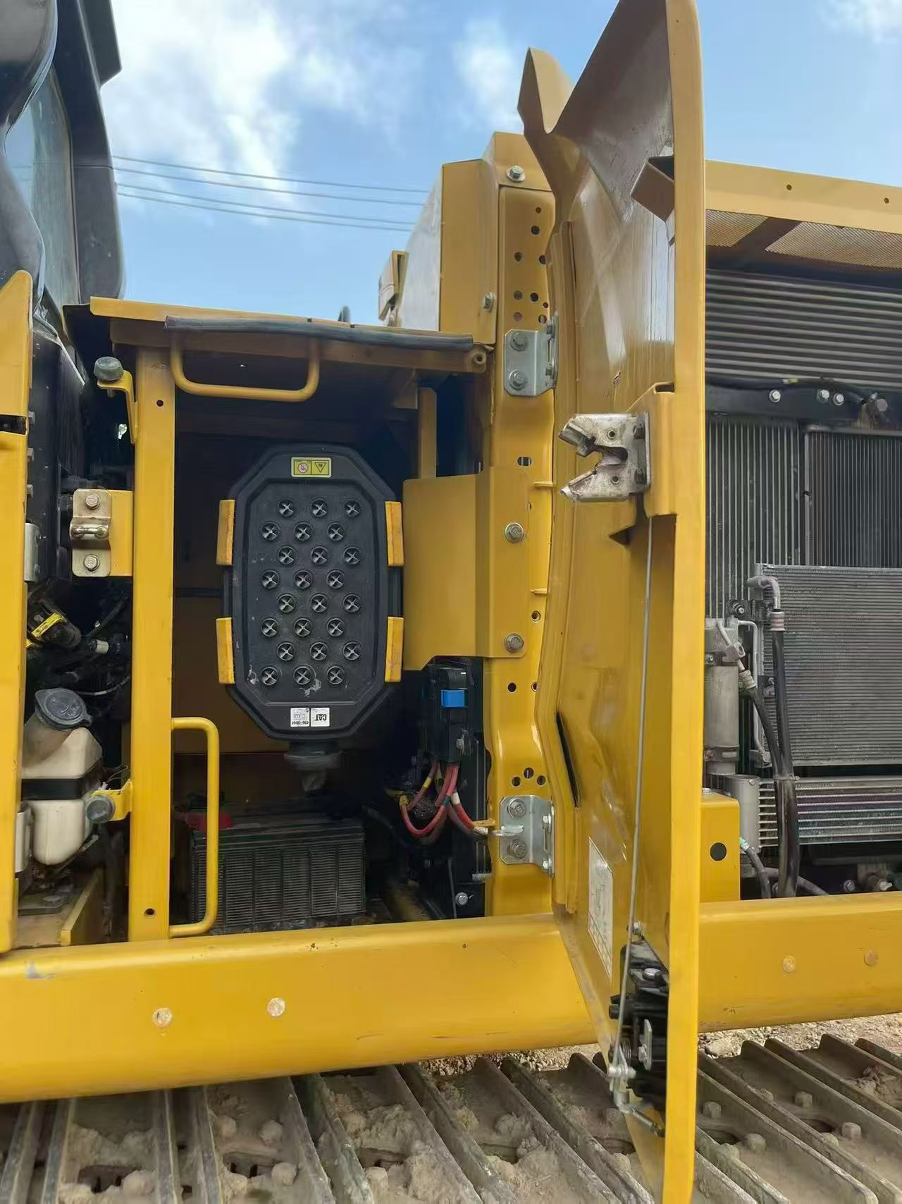Buy Caterpillar 330B Used Excavator / 3