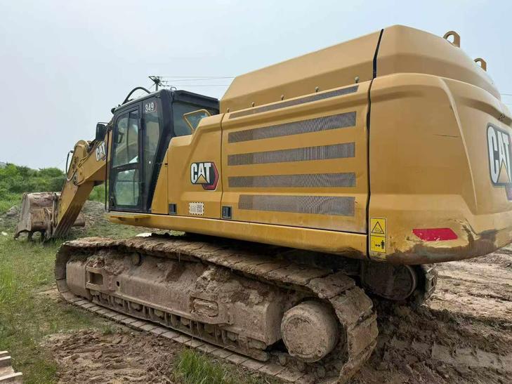 Buy Caterpillar 349E Used Excavator / 1