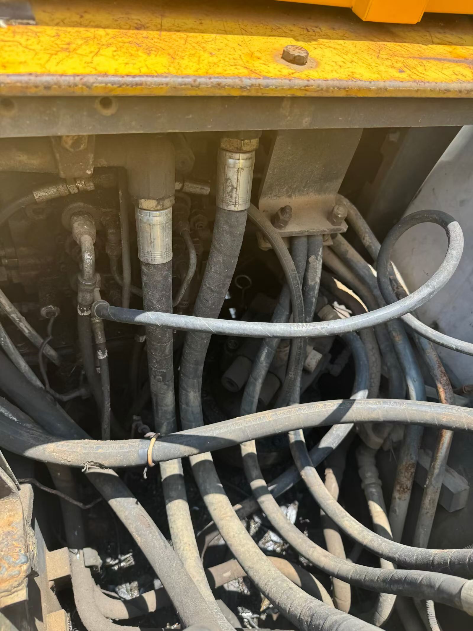 Buy Sumitomo SH120 Used Excavator / 6