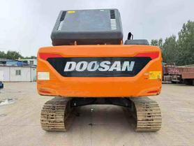 Buy Doosan DH215-7 Used Excavator / 4 Buy Doosan DH215-7 Used Excavator / 4