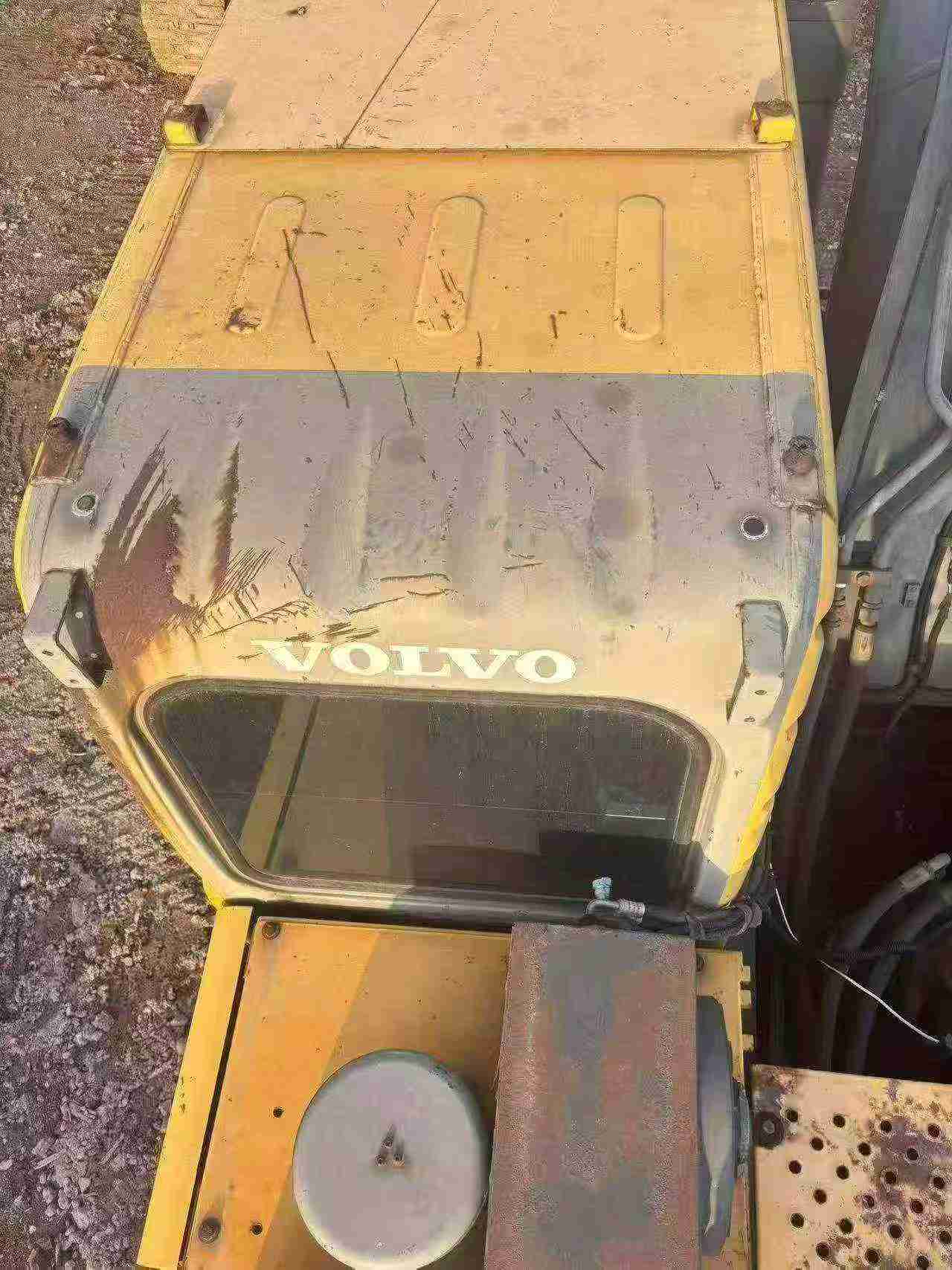 Buy Volvo EC210B Used Excavator / 8