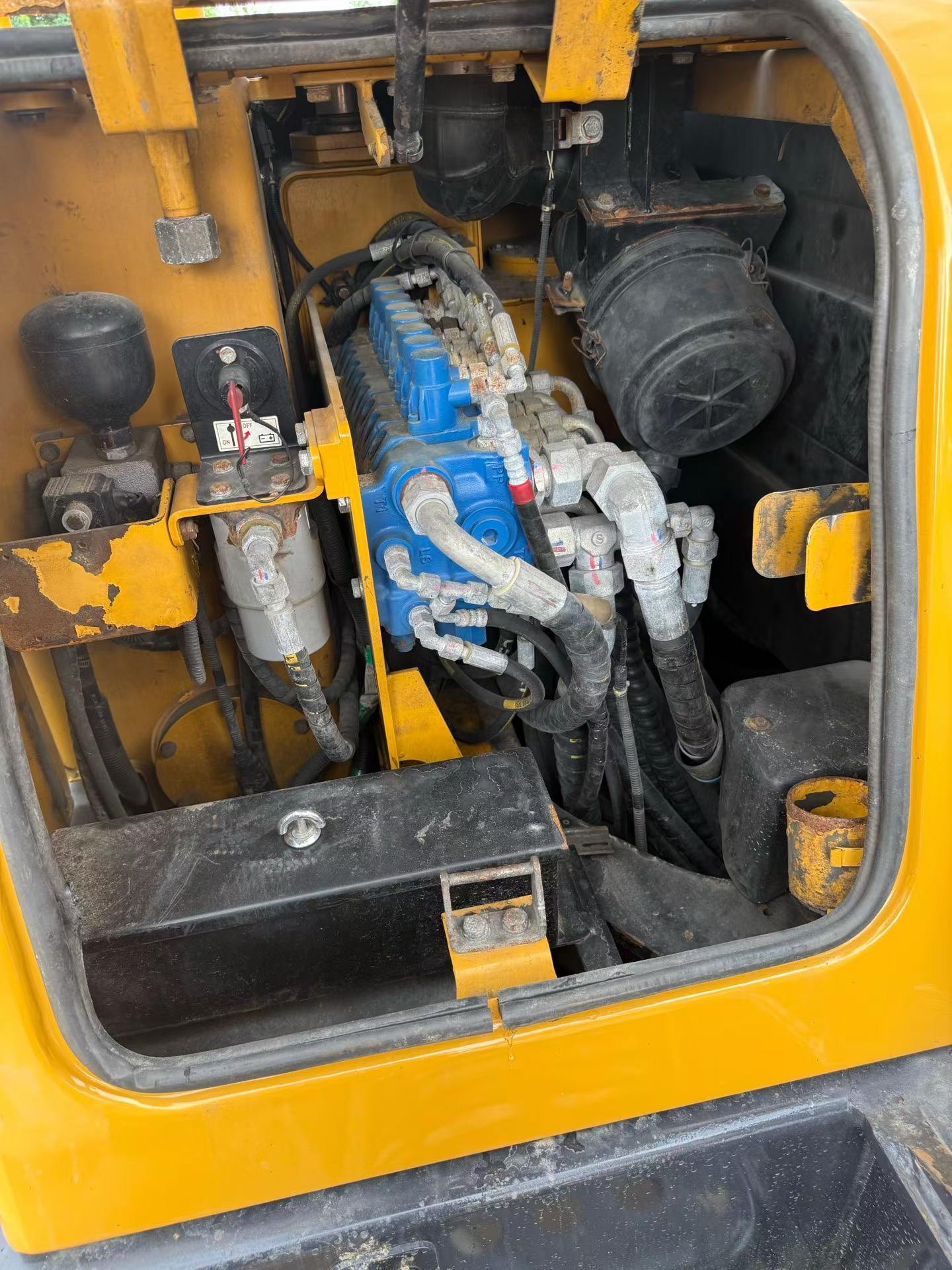 Buy Sany SY60 Used Excavator / 5