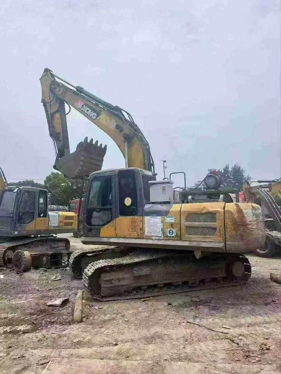 Buy XCMG XE200 Used Excavator / 1
