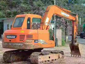 Buy Doosan DH80 Used Excavator / 4 Buy Doosan DH80 Used Excavator / 4