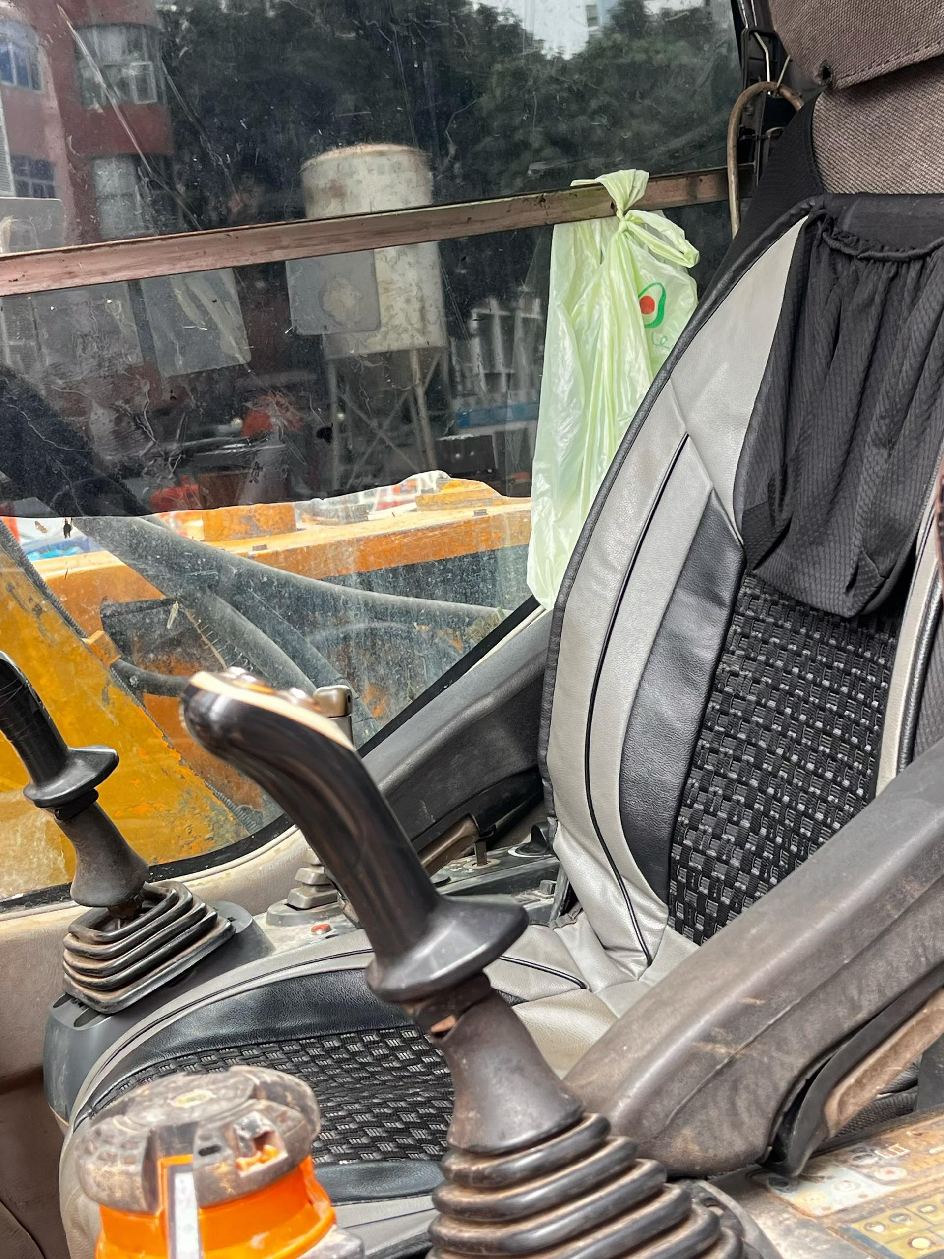 Buy Sany SY75 Used Excavator / 9