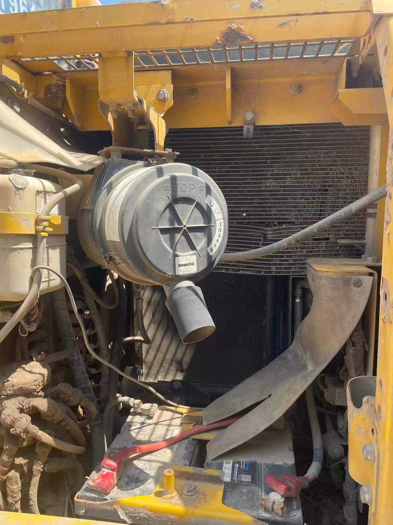 Buy Komatsu PC120-8 Used Excavator / 2