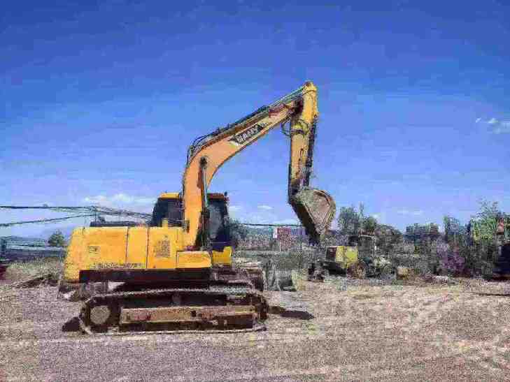 Buy Sany SY115C Used Excavator / 1