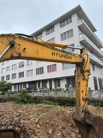 Buy Hyundai R225-7 Used Excavator / 4 Buy Hyundai R225-7 Used Excavator / 4