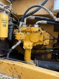 Buy Caterpillar 323 Used Excavator / 3 Buy Caterpillar 323 Used Excavator / 3