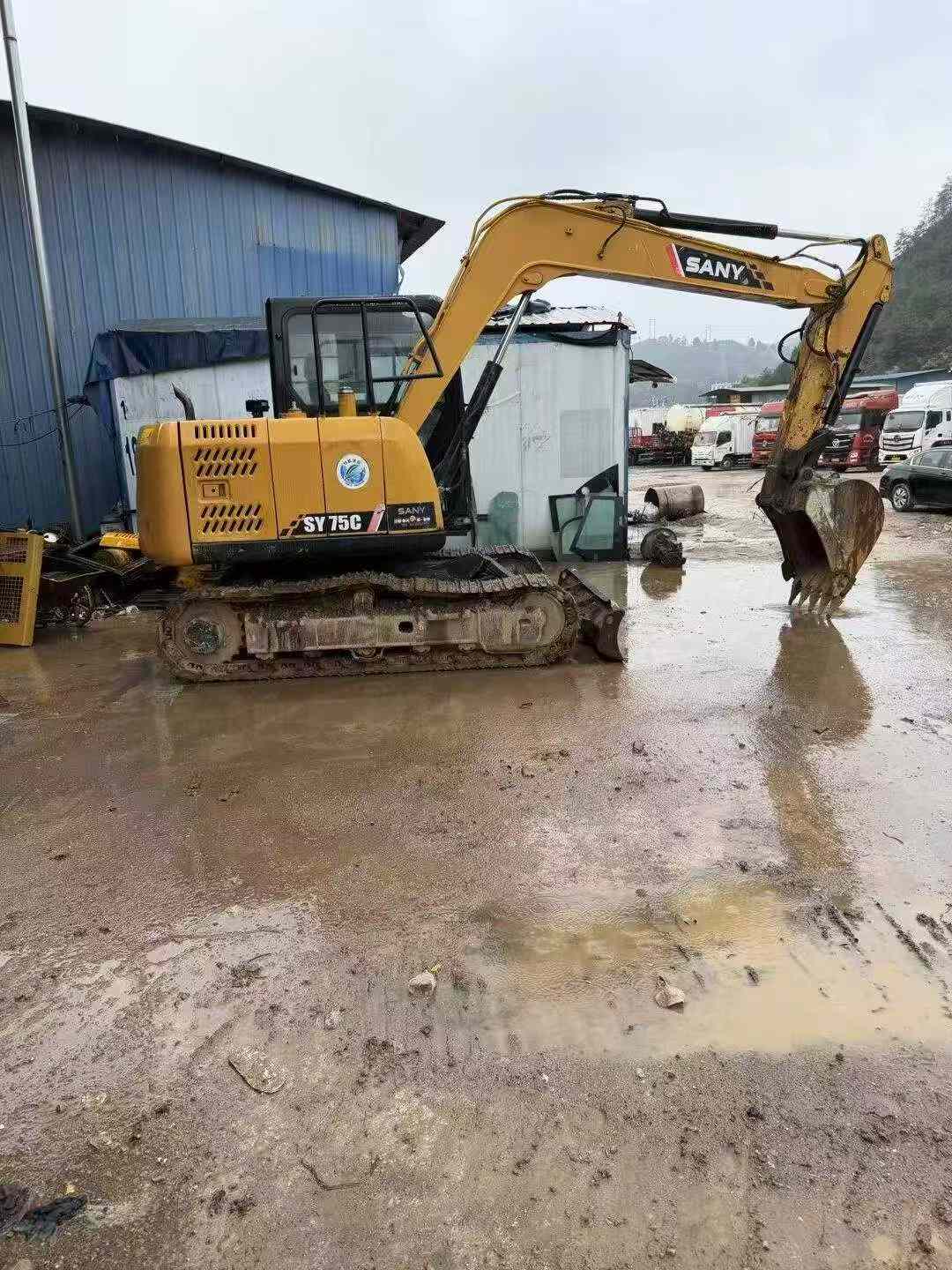 Buy Sany SY75C-8 Used Excavator / 2