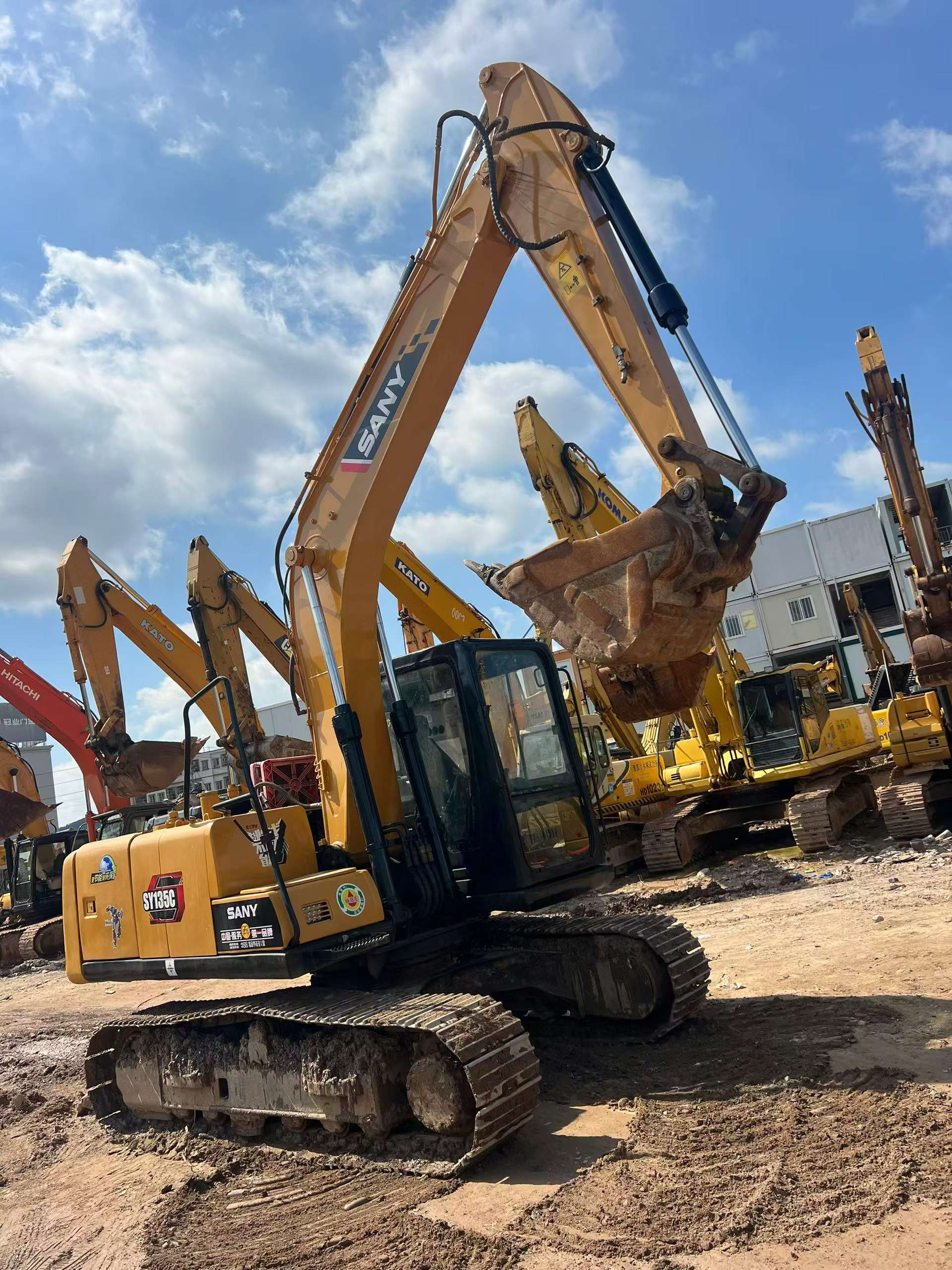 Buy Sany SY125C-10 Used Excavator / 4