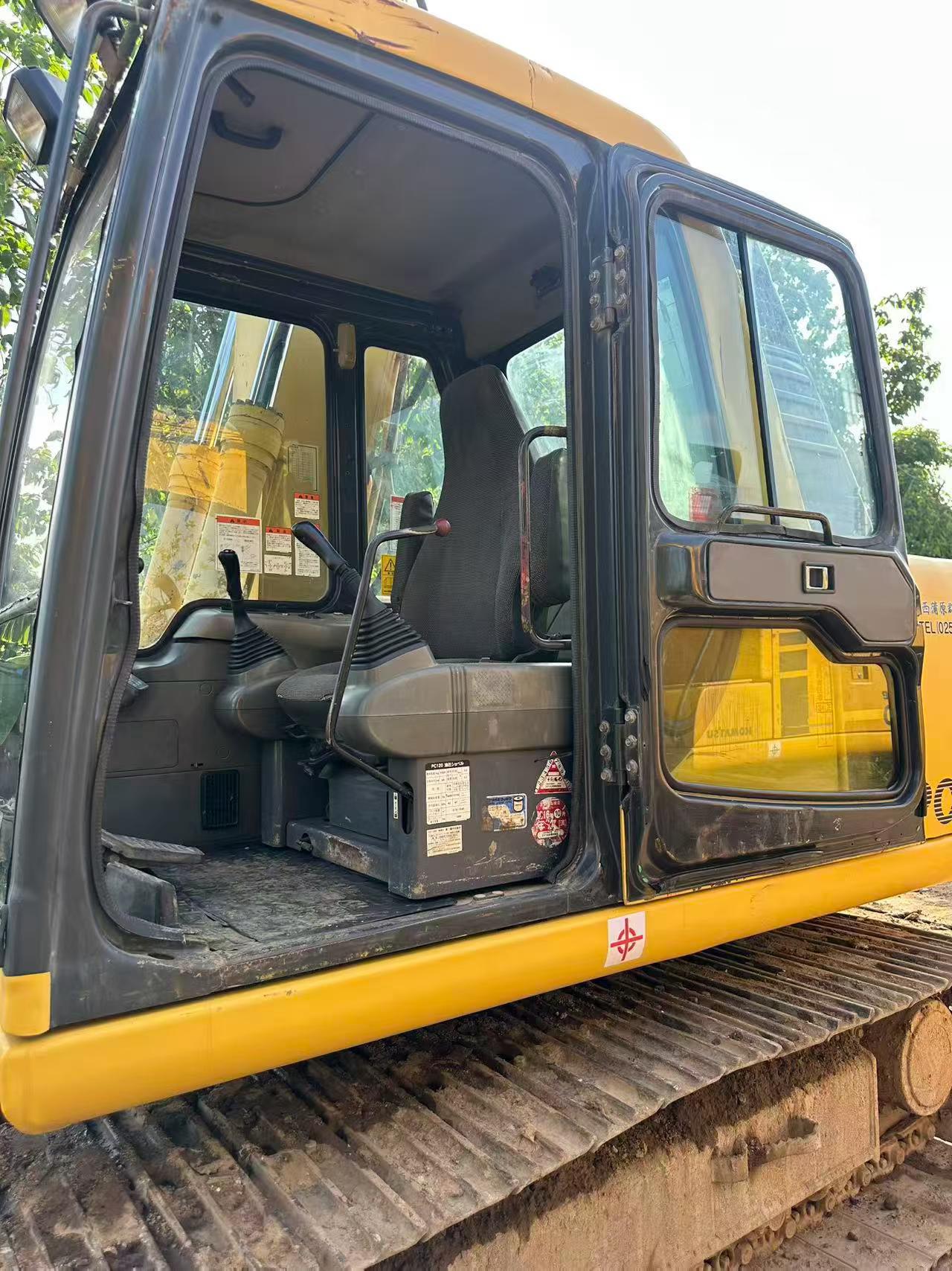 Buy Komatsu PC120-6E Used Excavator / 6