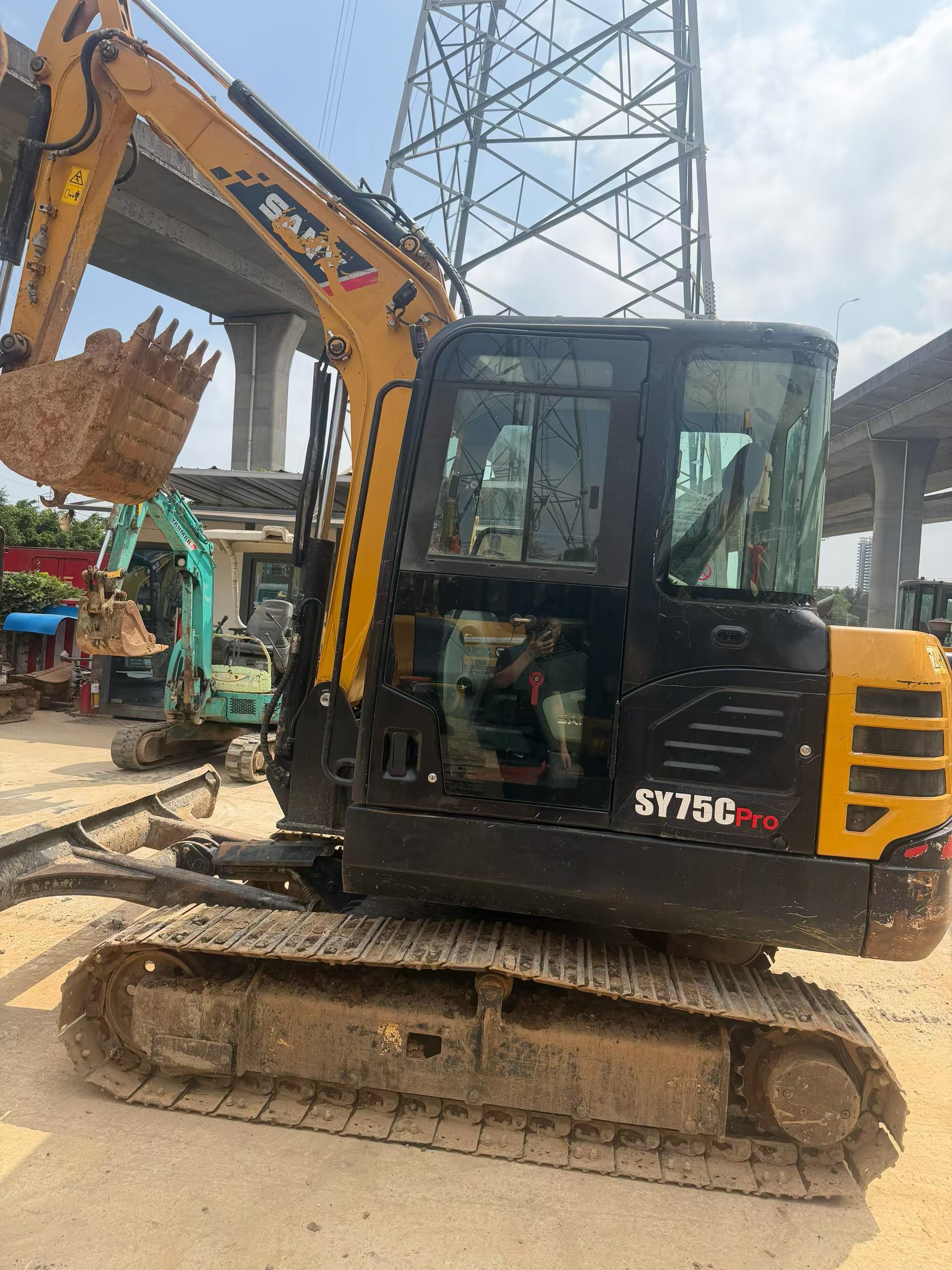 Buy Sany SY55 Used Excavator / 5