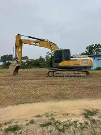 Buy XCMG XE215 Used Excavator / 2 Buy XCMG XE215 Used Excavator / 2
